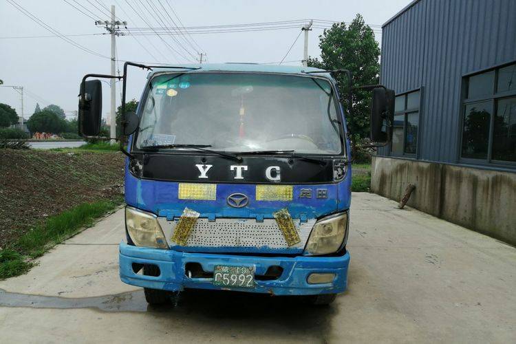 自卸车福田奥铃4102马力