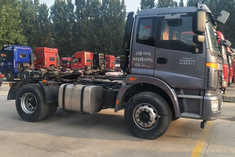 已售二手低顶牵引车 福田欧曼 310马力