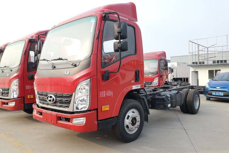 现代商用车(原四川现代) 115马力马力 载货车