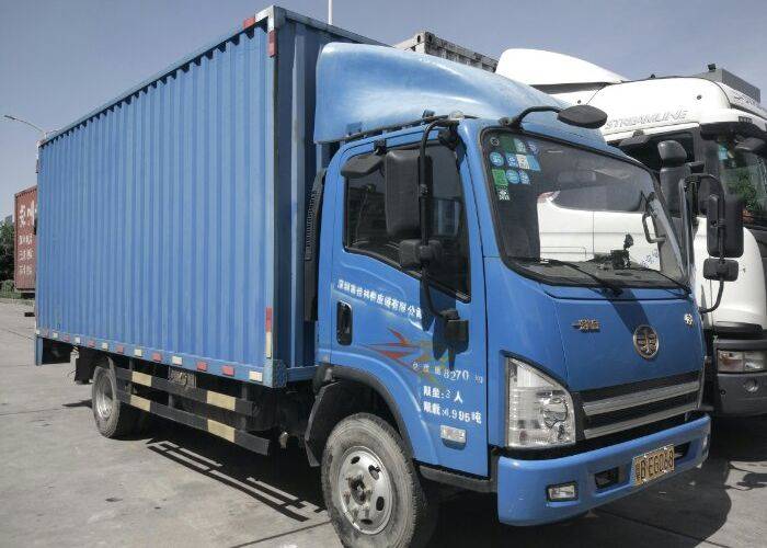 一汽解放轻卡 130马力马力 载货车