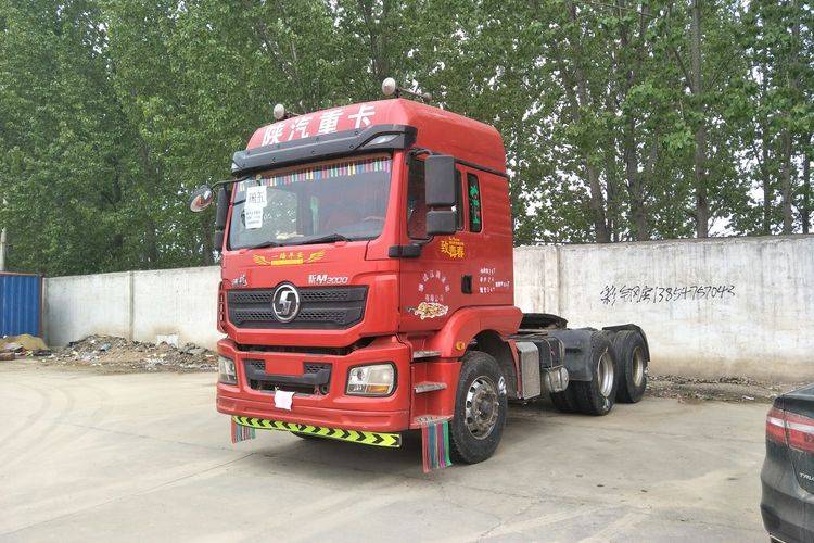 牵引车 陕汽重卡德龙新m3000 375马力