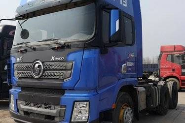 陕汽重卡德龙x3000375马力6x4牵引车sx4250xc4q2