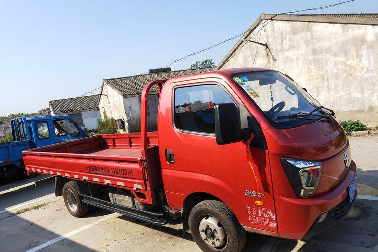 载货车 飞碟缔途 117 马力