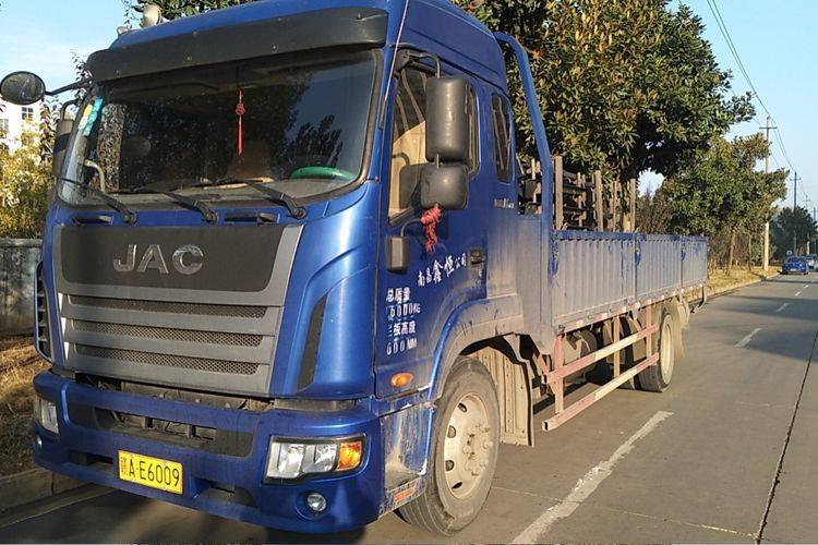 载货车 江淮格尔发 190马力