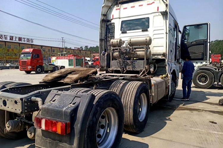 山东济宁二手牵引车 重汽汕德卡540马力转让出售_卡家