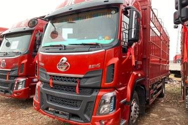 二手东风柳汽 乘龙H5中卡 260马力 4X2 6.8米仓栅式载货车(国五) 单桥 玉柴二手载货车 黄牌图片