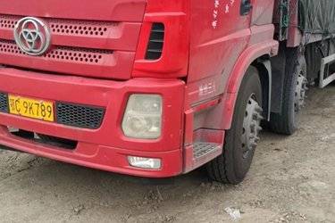 二手三环十通 昊龙 280马力 8X2 9.6米仓栅式载货车(国五) 前四后六 玉柴二手载货车 黄牌图片