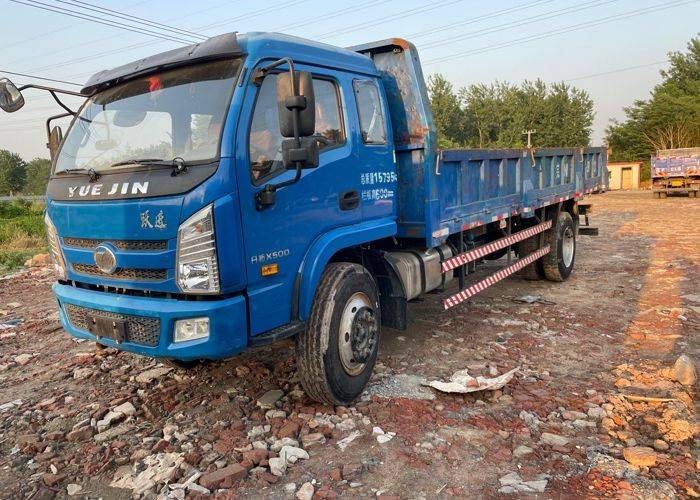 自卸车 上汽跃进 160 马力