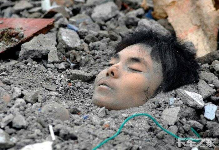 今天是个特殊日子,作为亲历地震.