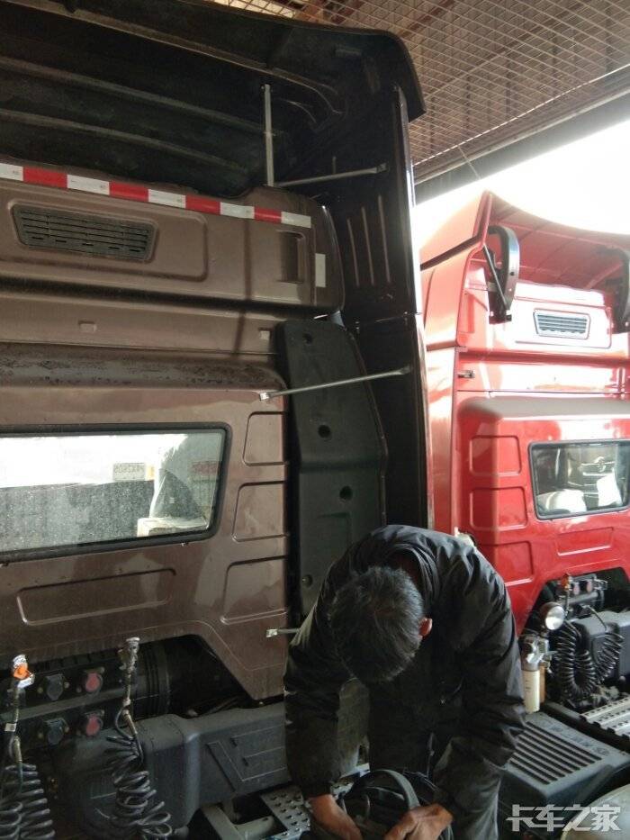 解放新款j6咖啡金导流罩安装好了