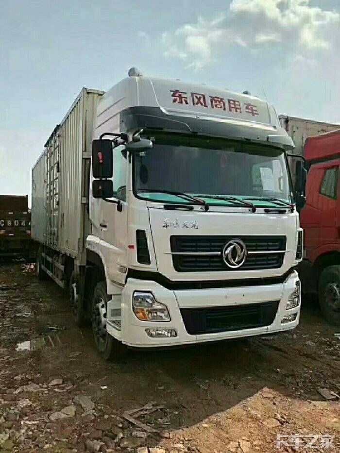 刚到两台东风天龙9.6米厢式货车. _ 卡车之家论坛