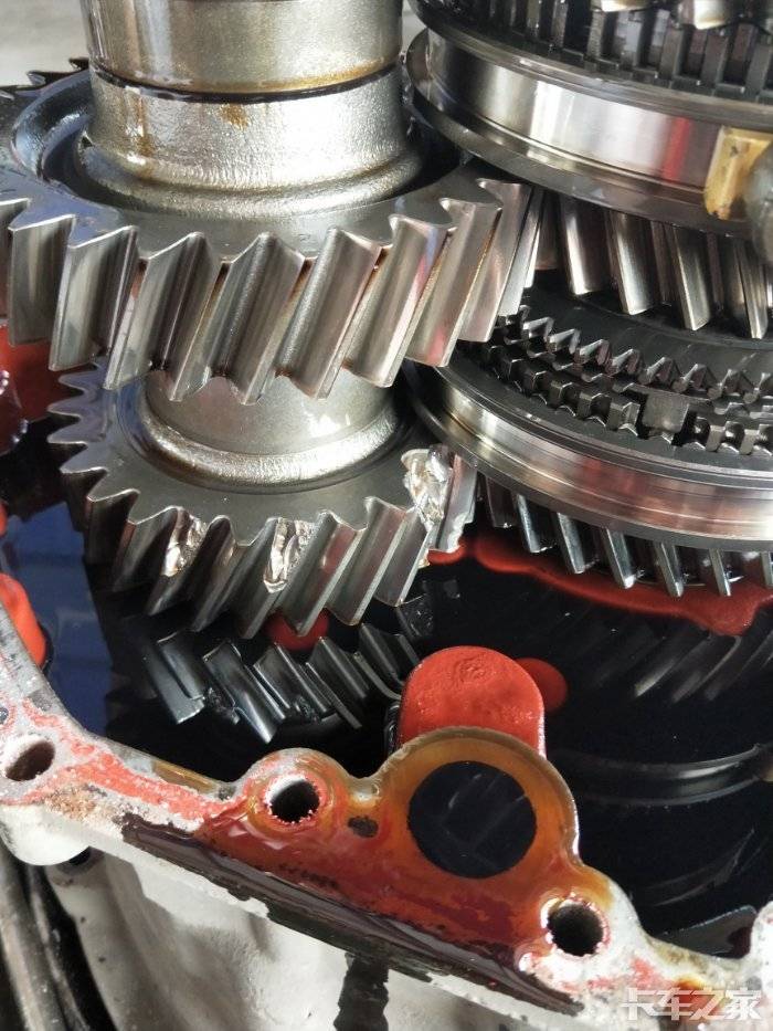 东风天龙14档变速箱西夏的