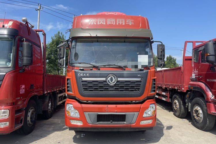 二手东风商用车 350马力 载货车