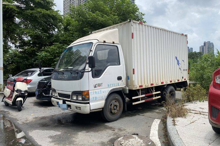 二手庆铃五十铃 98马力 载货车