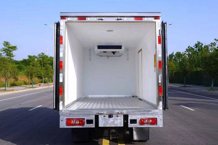 二手SRM鑫源 55.7Wh 电动卡车