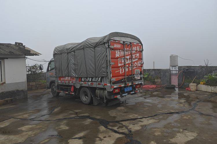 二手福田欧马可 122马力 载货车