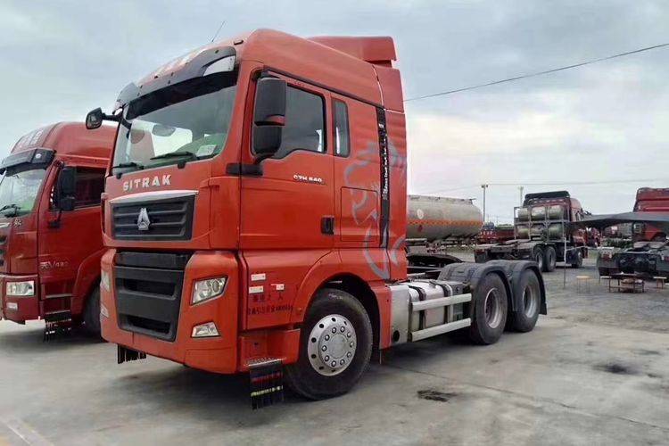 二手牵引车重汽汕德卡c7h540马力