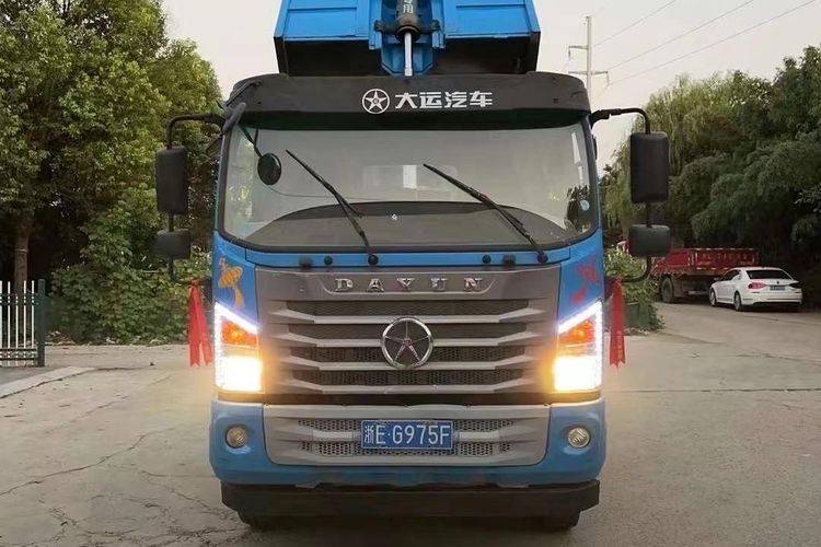 二手湖北大运 160马力 自卸车