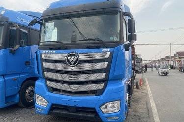 二手福田 欧曼EST 6系重卡 穿越版 580马力 6X4 AMT自动挡牵引车(国六) 双驱 福田康明斯二手牵引车 黄牌图片