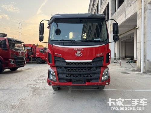 东风柳汽乘龙 200马力 专用车
