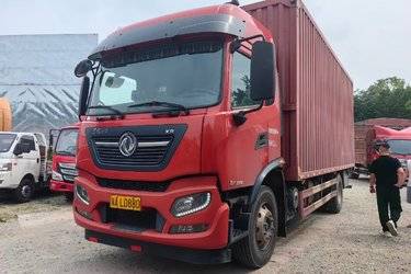 二手东风商用车 天锦KR 舒适版 220马力 4X2 6.8米厢式载货车(国六) 单桥 东风康明斯二手载货车 黄牌图片