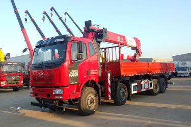 二手随车吊 一汽解放 解放J6L 350 8.4 8X4图片