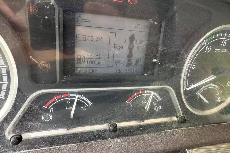 二手东风柳汽乘龙 400马力 自卸车