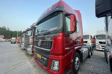 二手陕汽重卡 德龙X5000 530马力 6X4 AMT自动挡牵引车(国六) 双驱 潍柴二手牵引车 黄牌