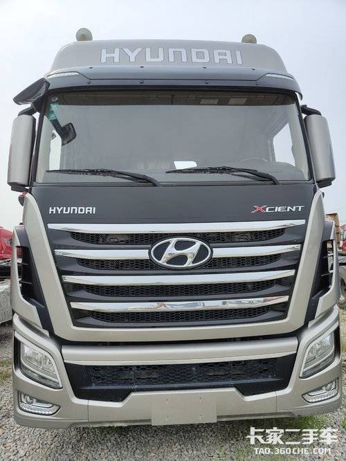 牵引车现代520马力