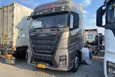 二手江铃重汽 威龙HV5重卡 高效型 470马力 6X4牵引车(国五) 双驱 福田康明斯二手牵引车 黄牌图片