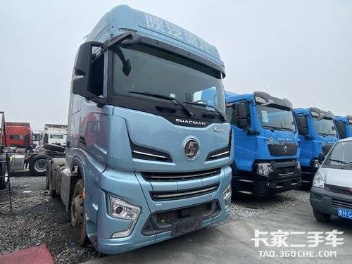 陕汽重卡 610马力 牵引车