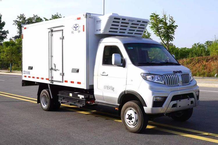 二手SRM鑫源 55.7Wh 电动卡车