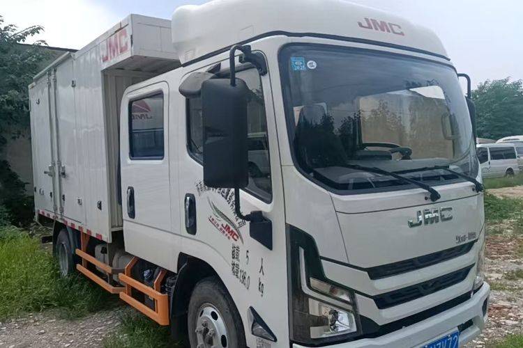二手江铃汽车 152马力 载货车