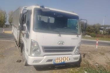 二手平板运输车 重汽HOWO轻卡 王系 130 4.2 4X2