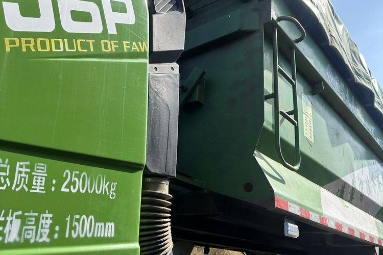 二手一汽解放 390马力 自卸车