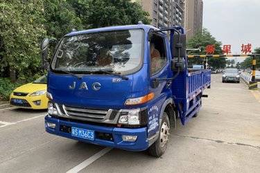 二手江淮 骏铃V6 156马力 4.18米单排栏板轻卡(国五) 单桥 江淮动力二手载货车 蓝牌图片