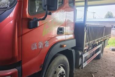 二手福田 奥铃大黄蜂 210马力 5.75米排半栏板载货车(国五) 单桥 福田康明斯二手载货车 黄牌图片