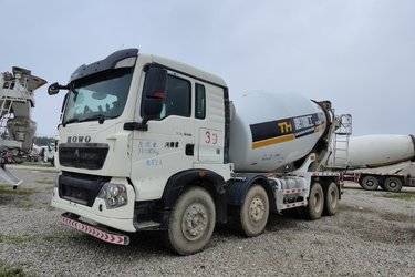 二手中国重汽 HOWO TX 340马力 8X4 7.5方混凝土搅拌车(国五) 前四后八 潍柴二手搅拌车图片