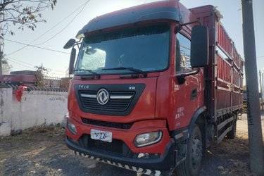 二手东风商用车 天锦KR 245马力 4X2 6.75米仓栅式载货车(国五) 单桥 东风康明斯二手载货车 黄牌图片