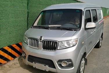 二手五菱 荣光 加长版 基本型 107马力 1.5L汽油 2座 封闭货车(国五)二手封闭货车中置后驱图片