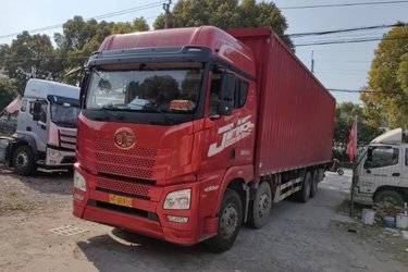 二手青岛解放 JH6重卡 430马力 4X2牵引车(国五) 单桥 安徽康明斯二手牵引车 黄牌图片