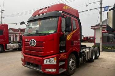 二手一汽解放 新J6P重卡 2020款 质惠版 460马力 6X4牵引车(国六) 双驱 锡柴二手牵引车 黄牌图片