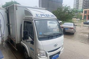 二手跃进 快运H300 150马力 4.17米单排厢式轻卡(国六) 单桥 上汽大通二手载货车 蓝牌图片