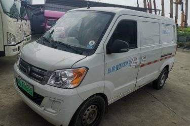 二手东风股份 御风EM26 3T 2.67米纯电动厢式运输车  二手电动卡车电动封闭厢货图片