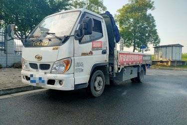 二手唐骏欧铃 小宝马 1.6L 105马力 汽油/CNG 3.63米单排栏板微卡(国六) 单桥 东安二手载货车 蓝牌图片
