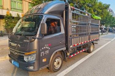 二手福田 时代领航S1 1.5L 129马力 CNG 4.22米单排仓栅式小卡(国六) 单桥 北内柴油机二手载货车 蓝牌图片