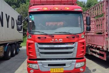 二手江淮 骏铃A8 170马力 6.18米单排仓栅式载货车(国六) 单桥 玉柴二手载货车 黄牌图片