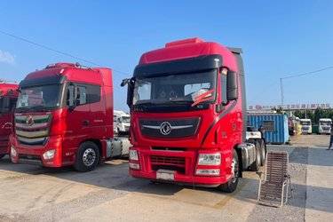 二手东风商用车 天龙旗舰KX 560马力 6X4牵引车(速比3.42)(国五) 双驱 康明斯二手牵引车 黄牌图片