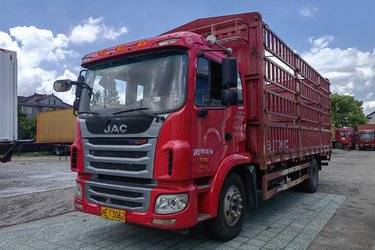 二手江淮 格尔发A5L中卡 170马力 4X2 6.8米仓栅式载货车(6挡)(国五) 单桥 云内动力二手载货车 黄牌图片