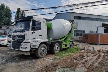 二手大运 风尚 245马力 6X2 5.96方混凝土搅拌车(国六) 6x2 玉柴二手搅拌车图片